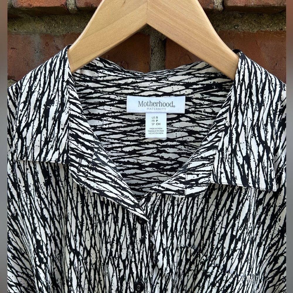 Motherhood Black White Print Tie Waist Maternity Dress - Picture 2 of 5